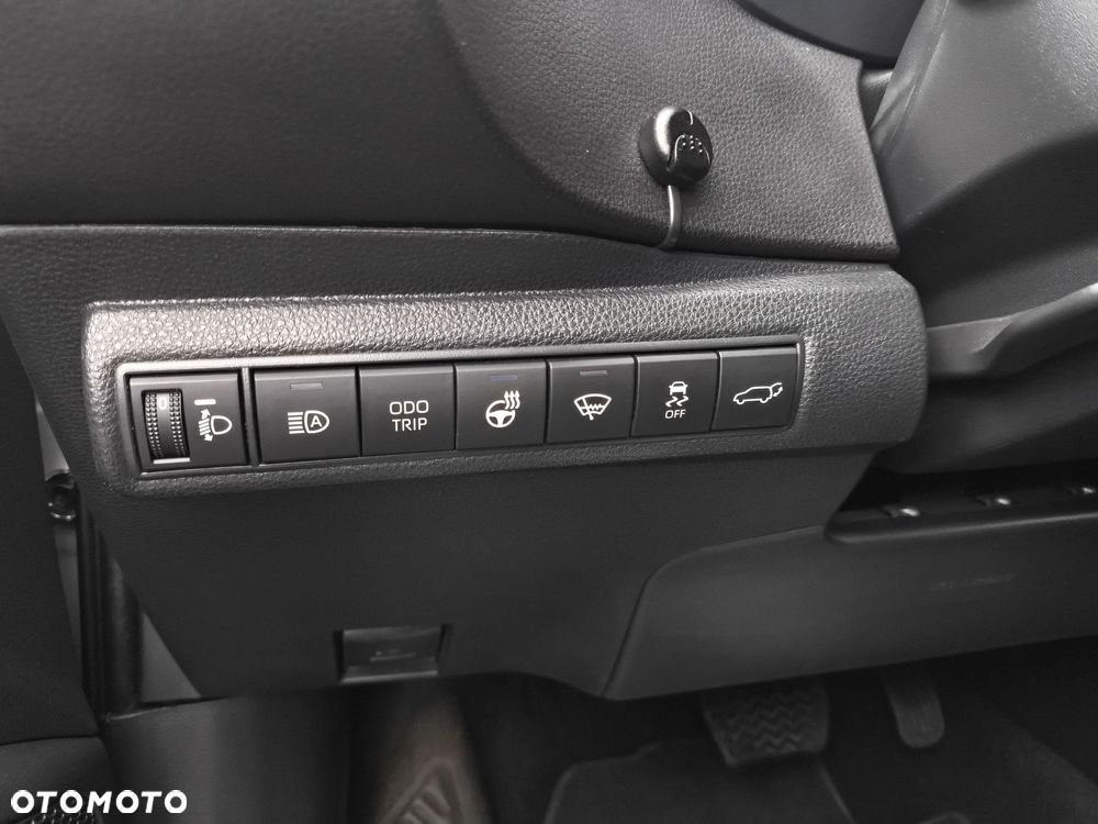 Toyota Corolla - 12