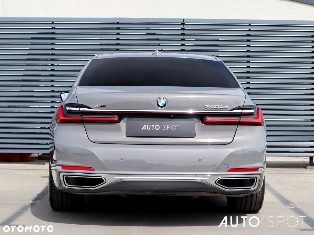 BMW Seria 7 740Ld xDrive sport - 5
