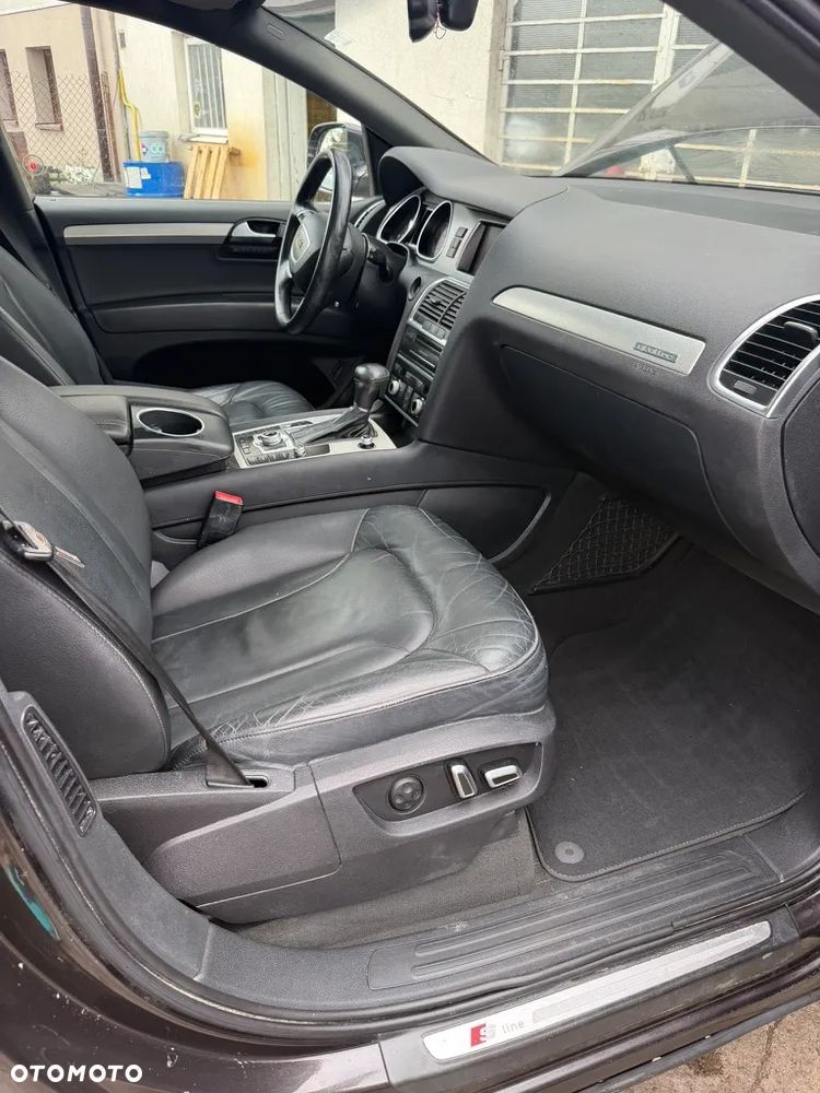 Audi Q7 - 17