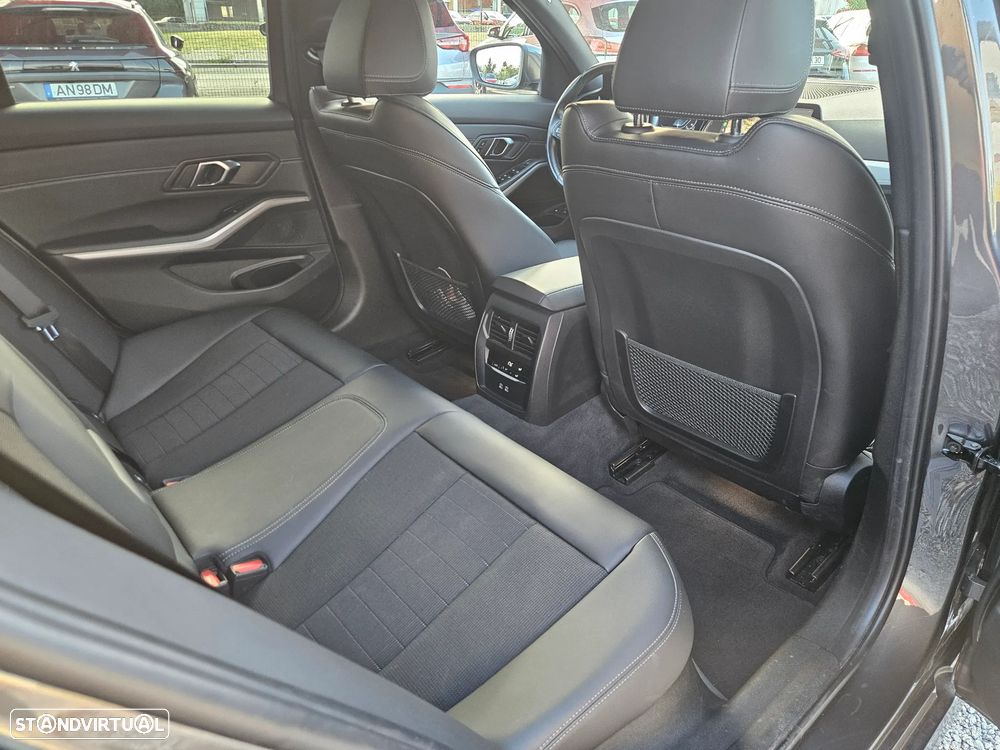 BMW 320 e Line Sport Auto - 21