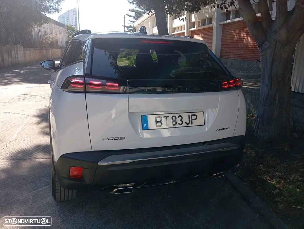 Peugeot 2008 2025 photo 3