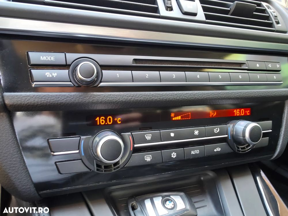 BMW Seria 5 520d EfficientDynamics Edition - 20