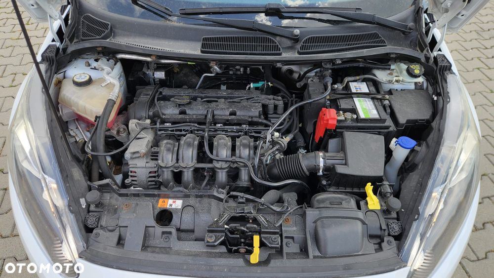 Ford Fiesta 1.25 Ambiente EU5 - 18