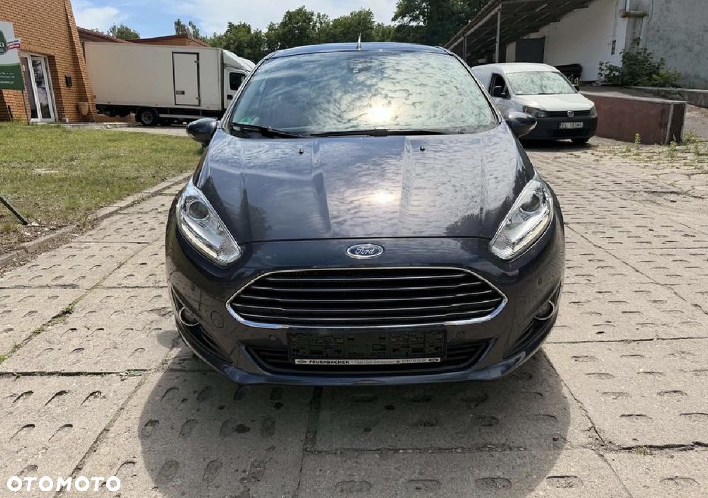 Ford Fiesta - 2