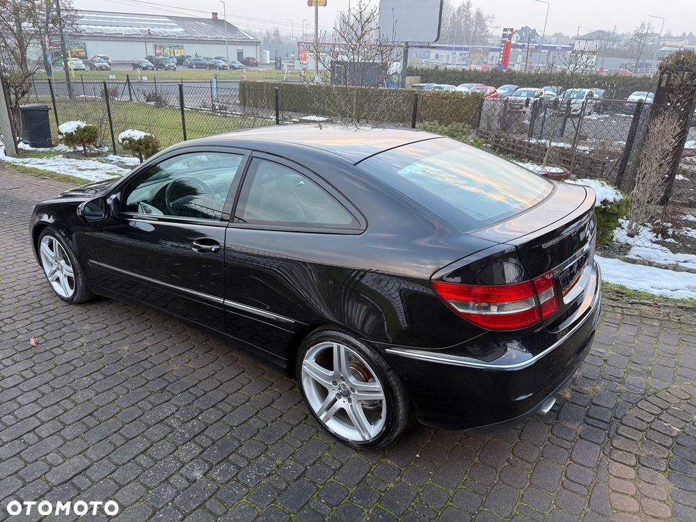 Mercedes-Benz CLC 180 Kompressor - 17