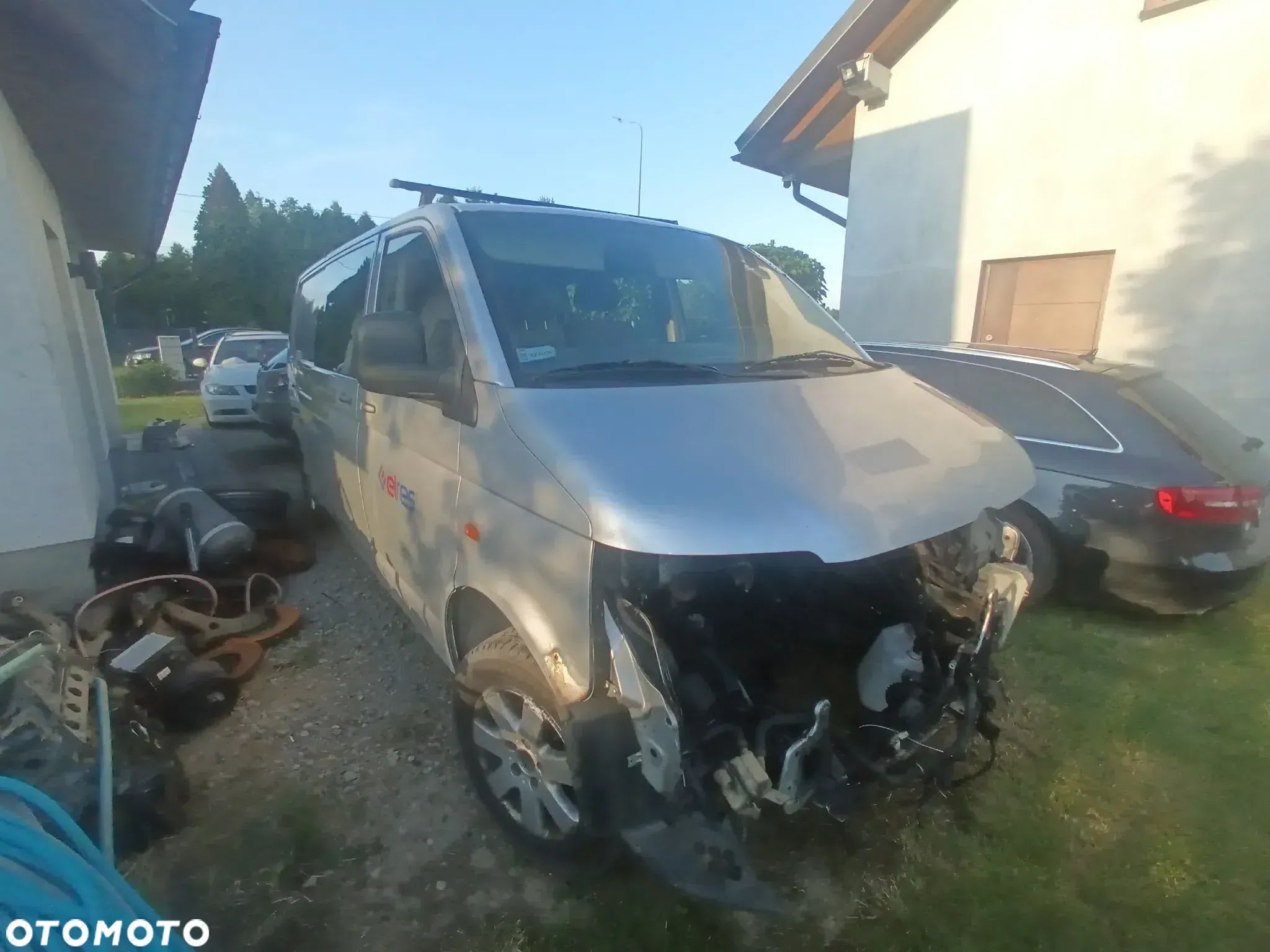 Volkswagen T5 - 1