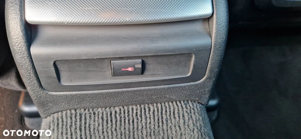 Audi A4 Avant 2.0 T FSI quattro - 11