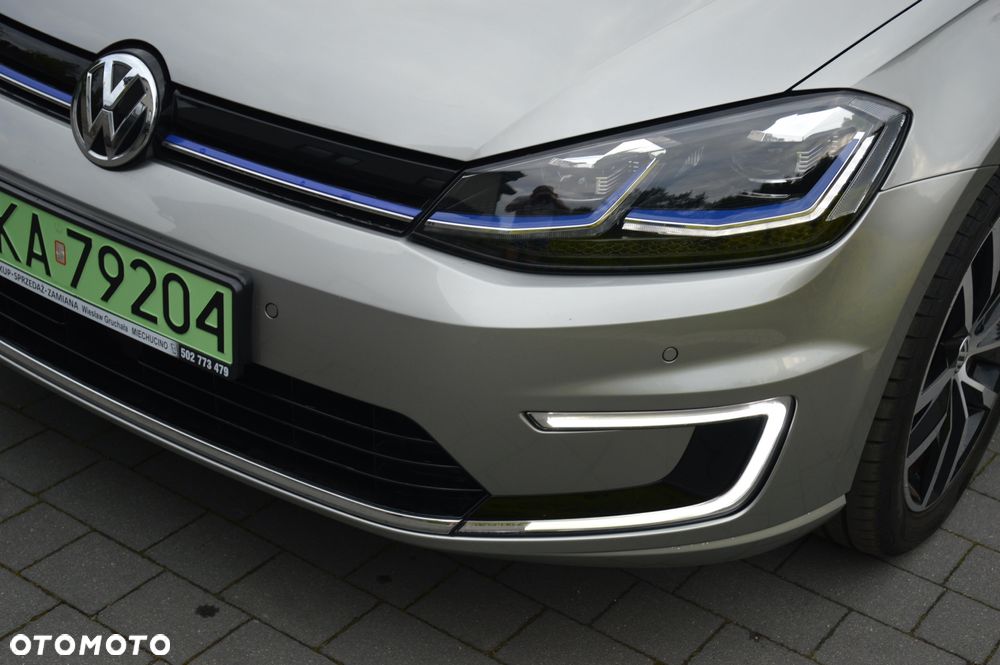Volkswagen Golf e-Golf - 39