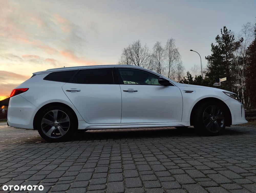 Kia Optima 1.7 CRDI DCT GT Line - 30