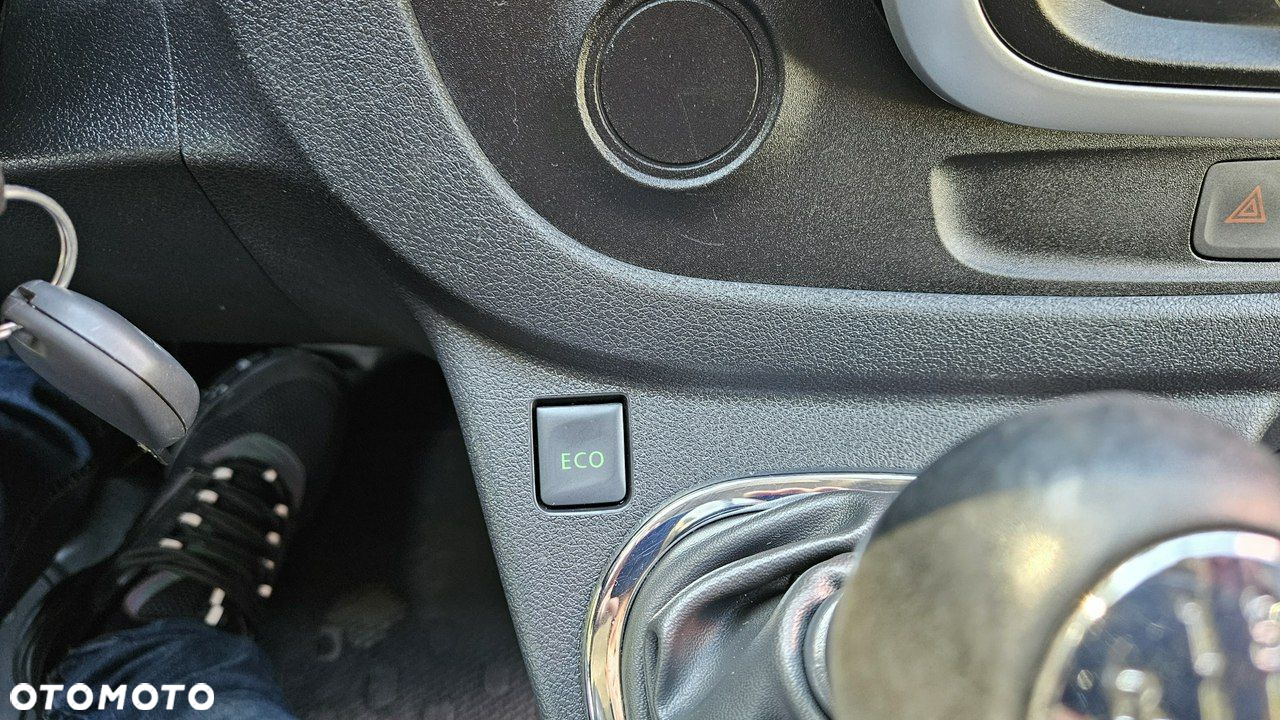 Renault Trafic - 29