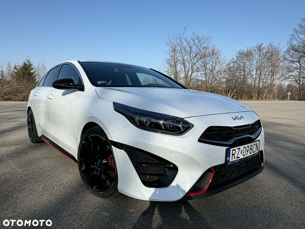 Kia ProCeed - 5