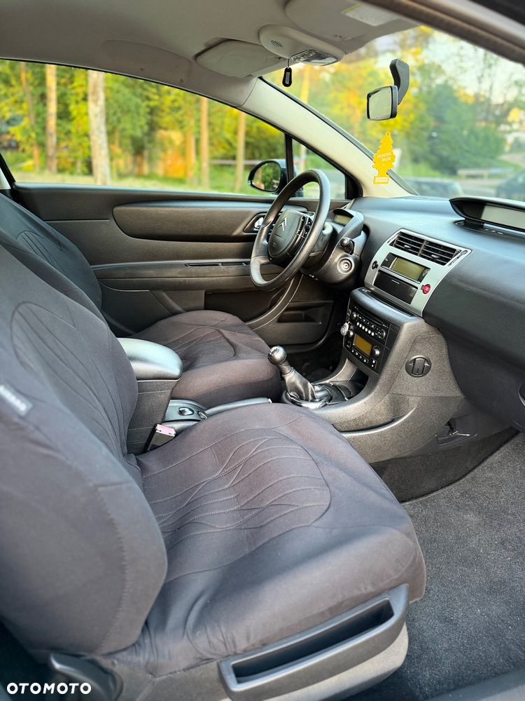 Citroën C4 1.6 HDi Impress - 10