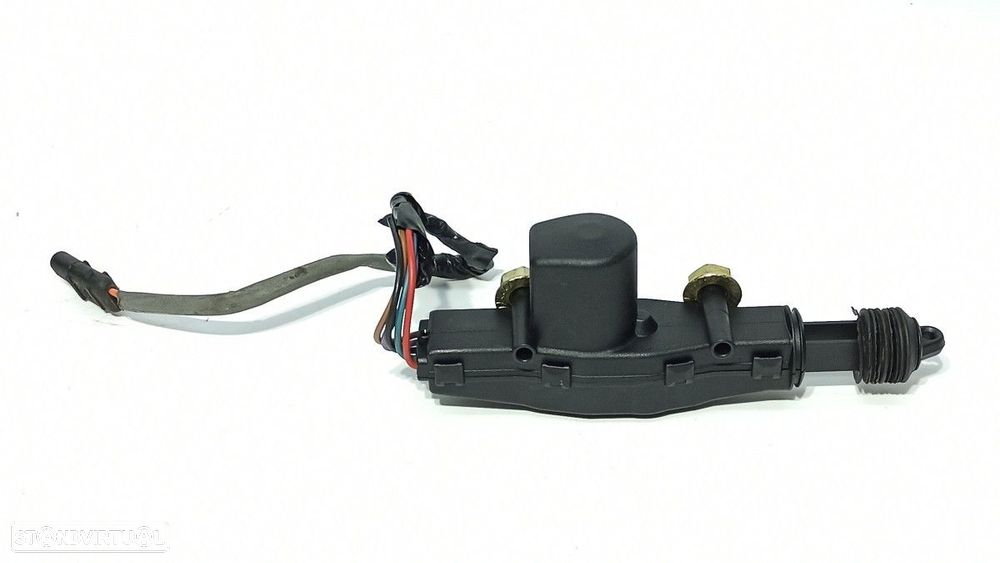 MOTOR FECHO CENTRAL FRENTE DIREITO LAND ROVER DISCOVERY (SALLJG/LJ) TDI (3-PTAS.... - 3