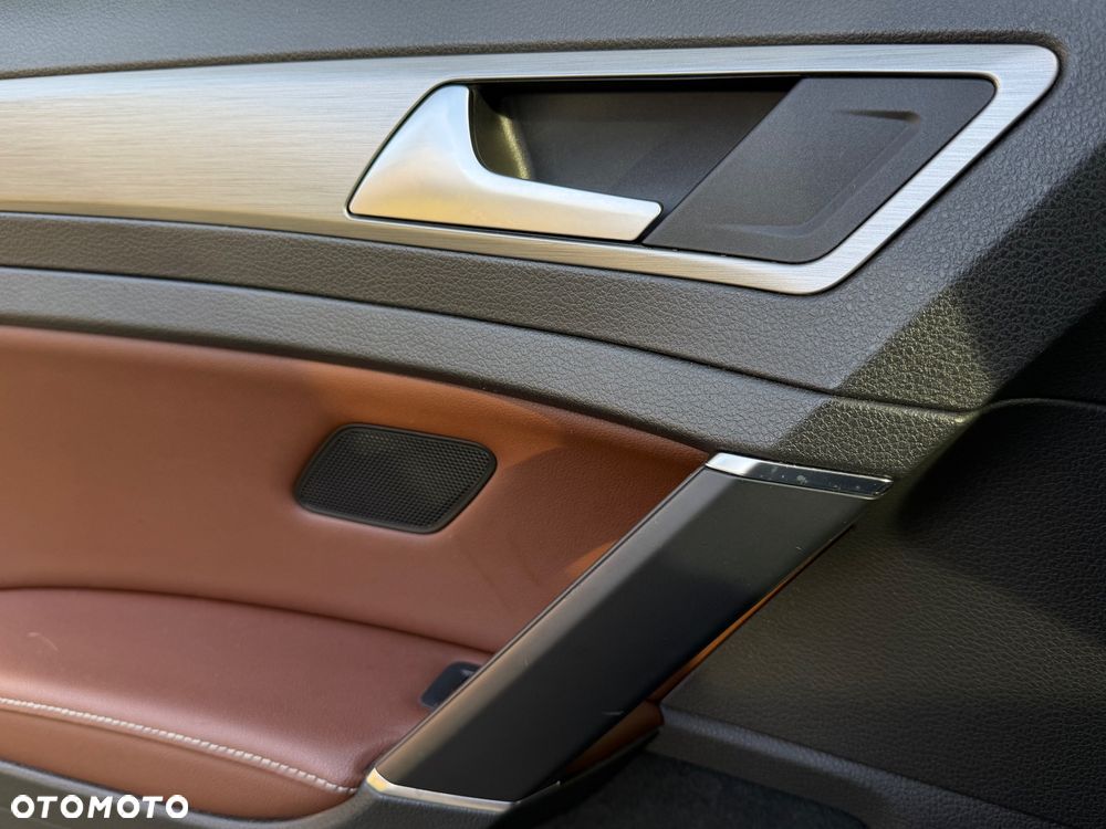 Volkswagen Golf 1.6 TDI (BlueMotion Technology) DSG Trendline - 28