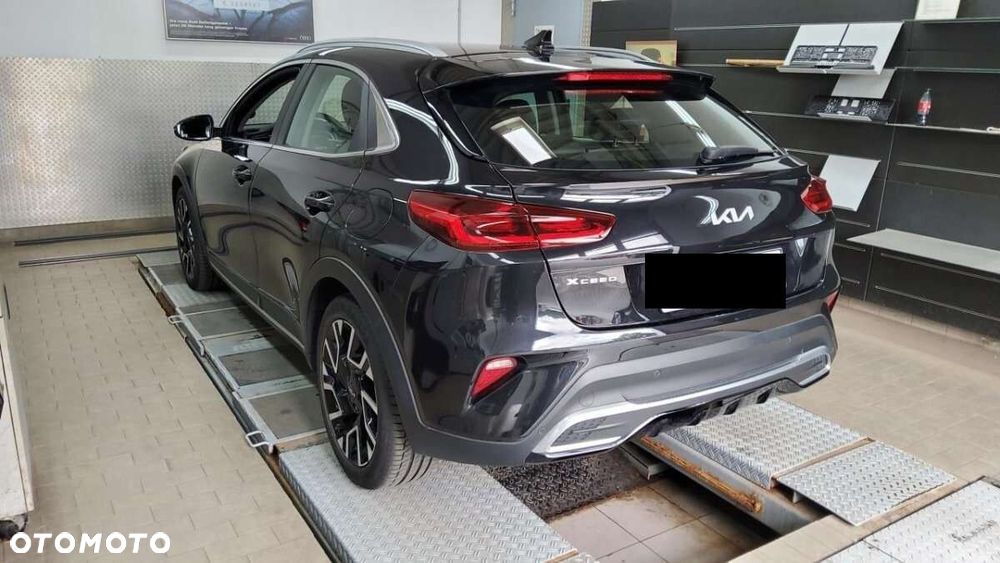 Kia XCeed - 33