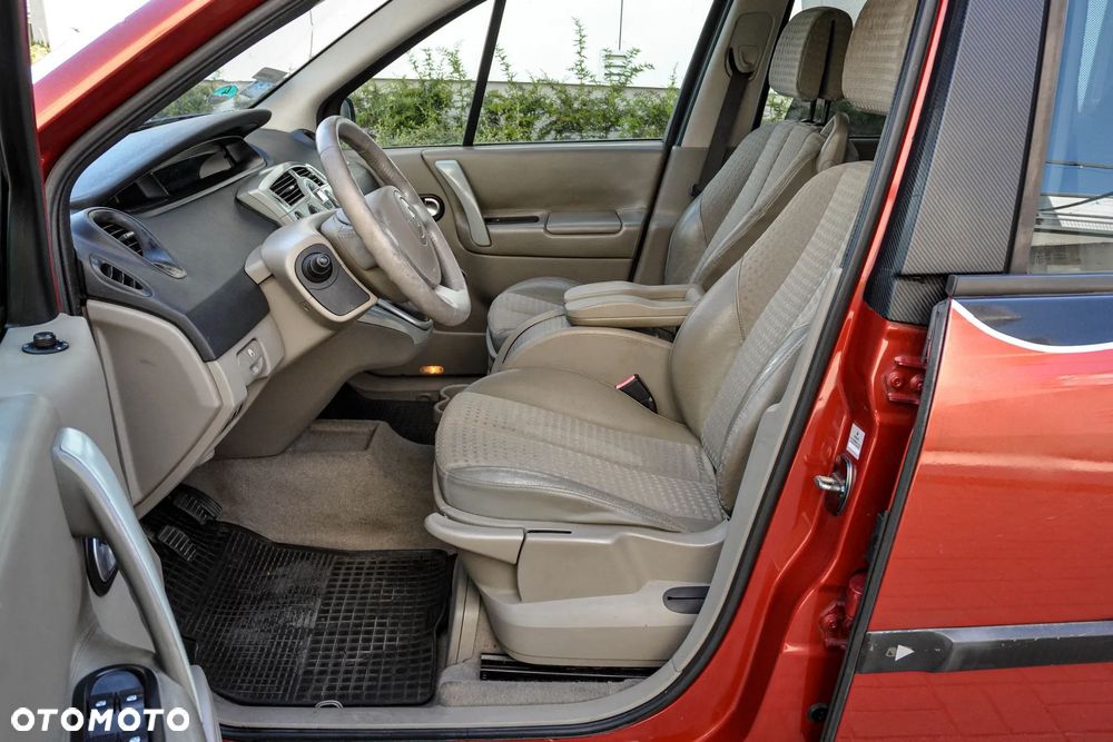 Renault Scenic - 7