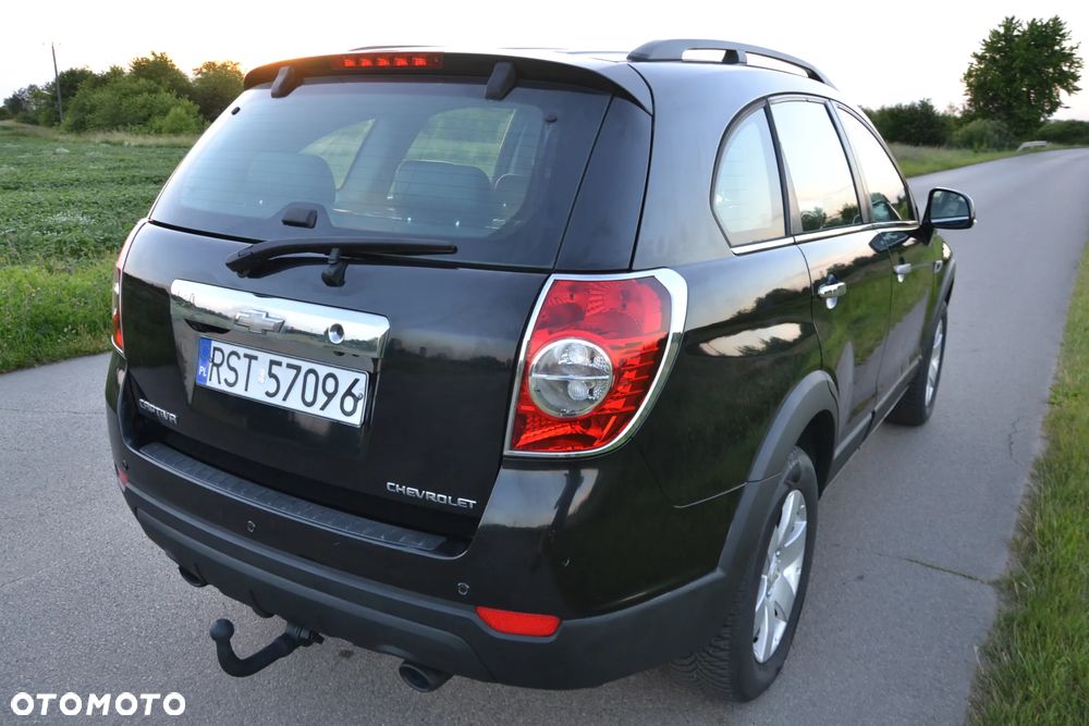 Chevrolet Captiva - 25