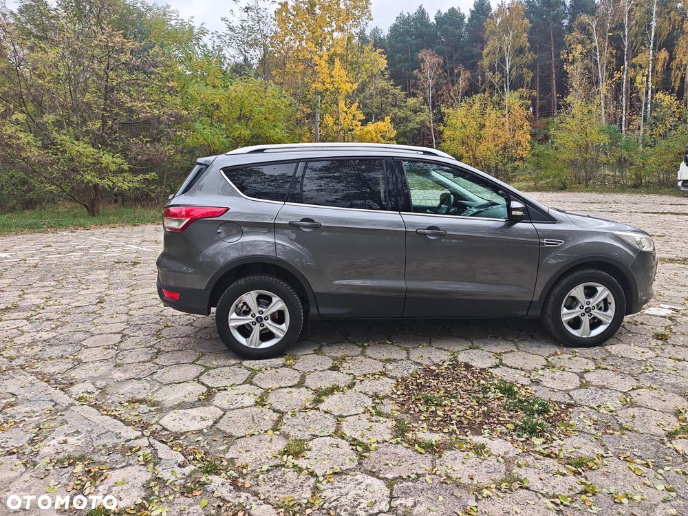 Ford Kuga 2.0 TDCi 4x4 Titanium - 12
