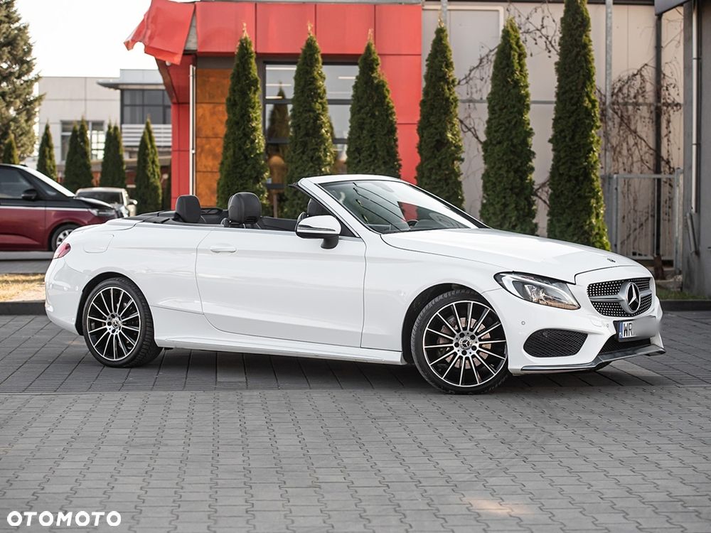Mercedes-Benz Klasa C 200 9G-TRONIC AMG Line - 11