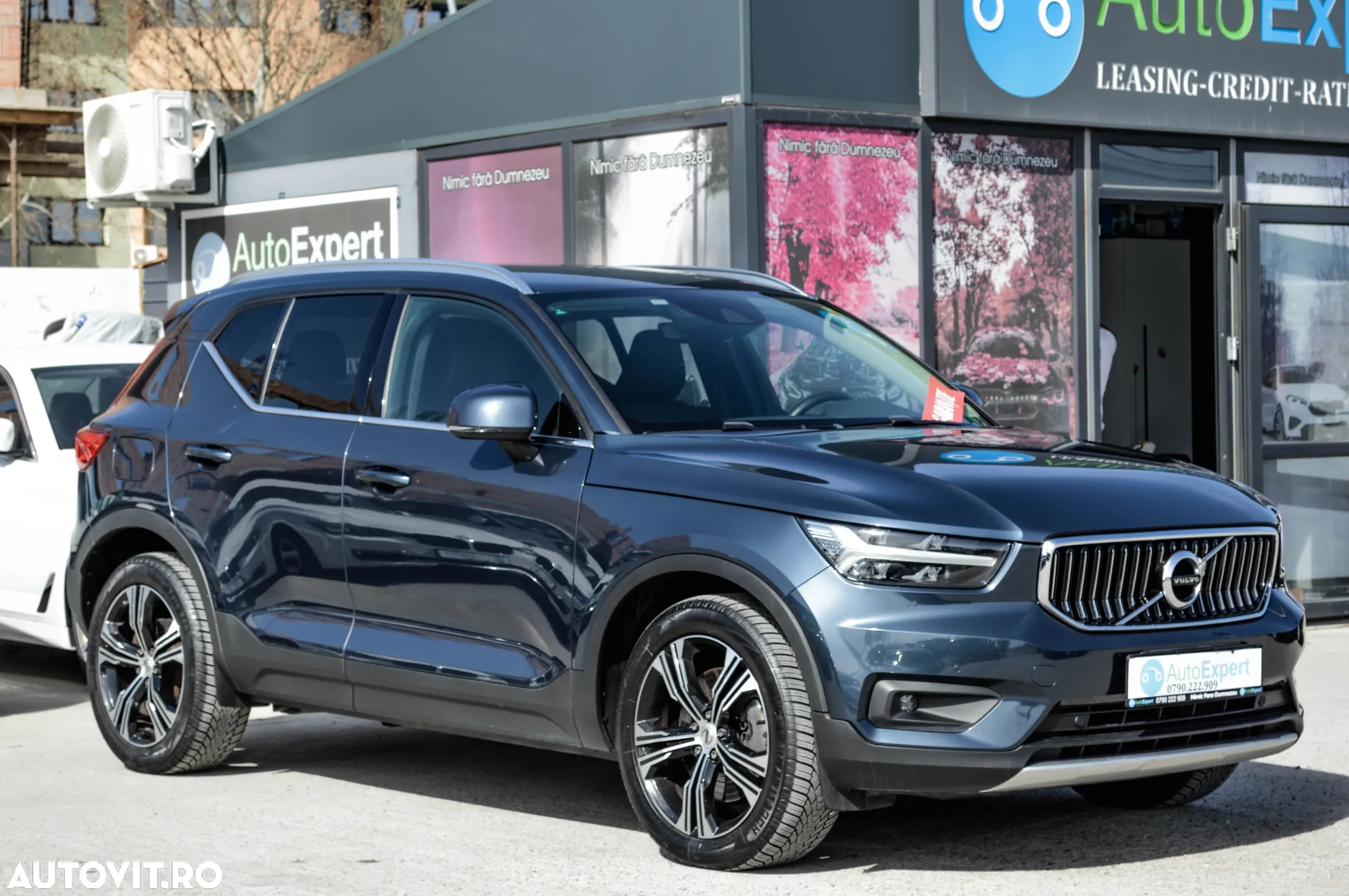 Volvo XC 40 Recharge T5 Twin Engine AT7 Inscription Expression - 13