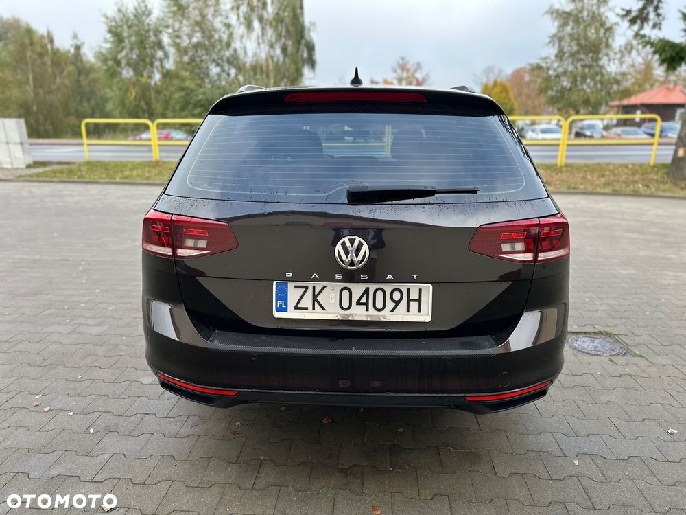 Volkswagen Passat - 6