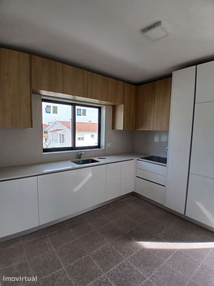 Andar Moradia T3 em Brito com jardim e garagem - Grande imagem: 5/25