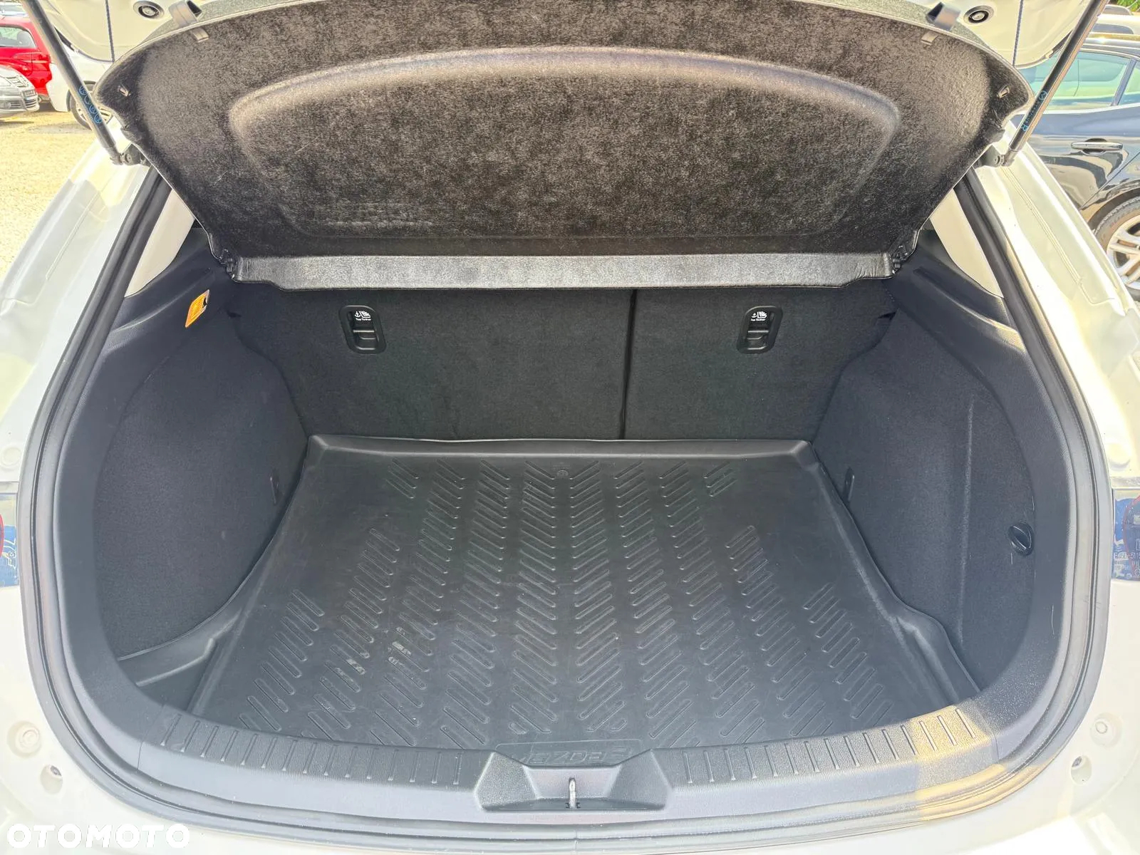 Mazda 3 SKYACTIV-D 150 Sports-Line - 28