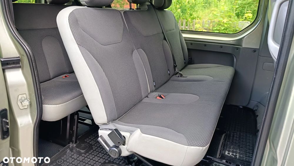 Opel Vivaro L2H1 2.9t - 24
