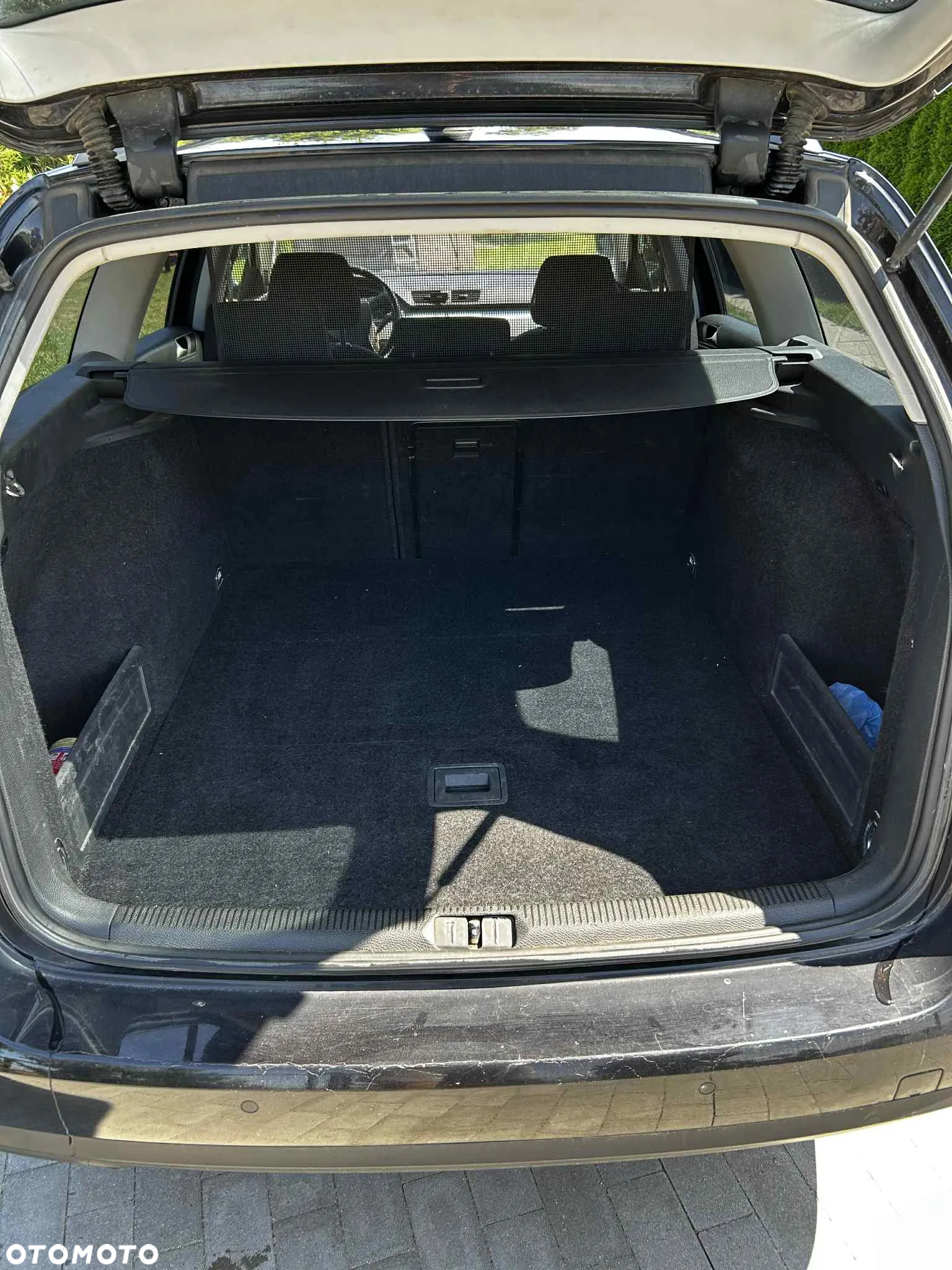 Volkswagen Passat 2.0 TDI Comfortline - 12