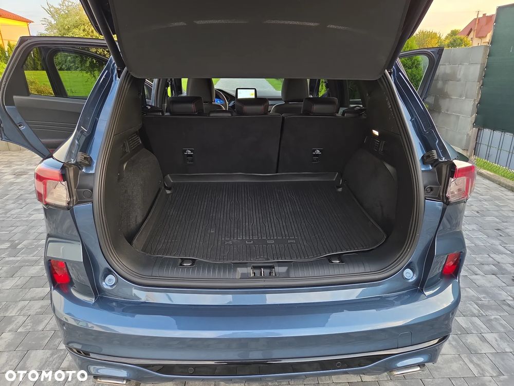 Ford Kuga - 19