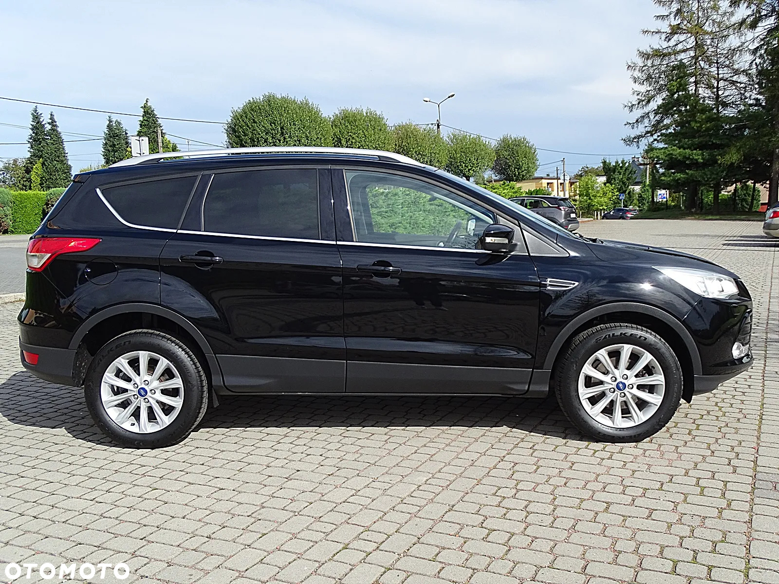 Ford Kuga 1.5 EcoBoost 2x4 Titanium - 9