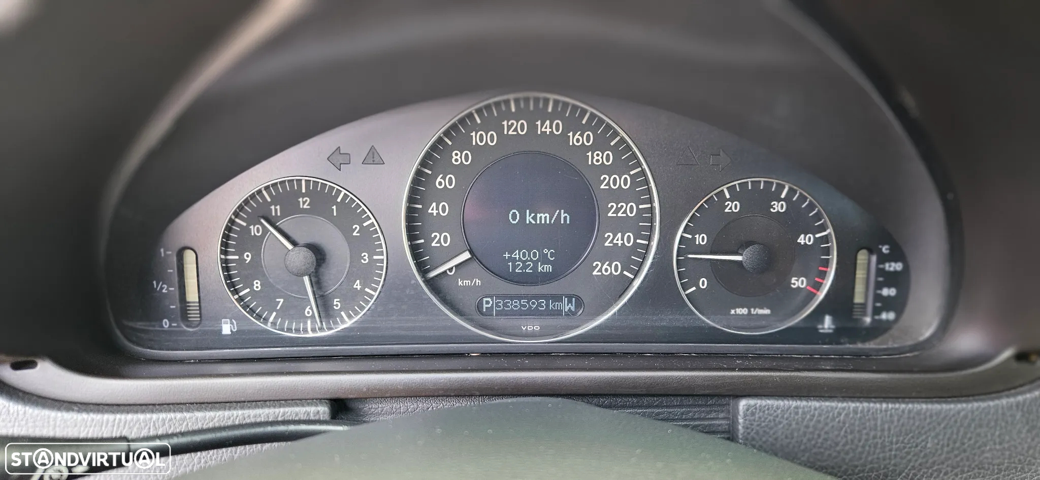 Mercedes-Benz CLK 270 - 12