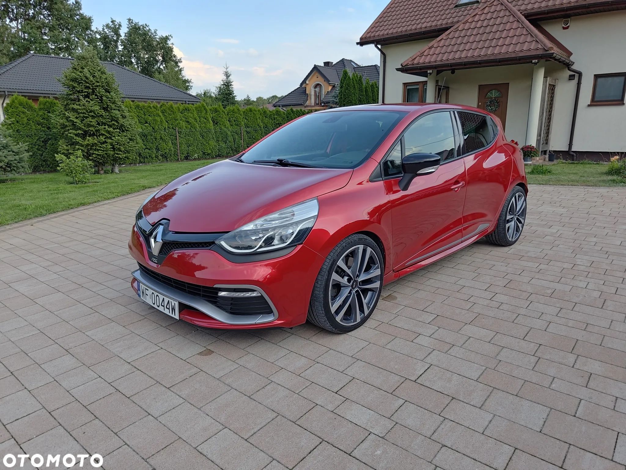 Renault Clio - 1