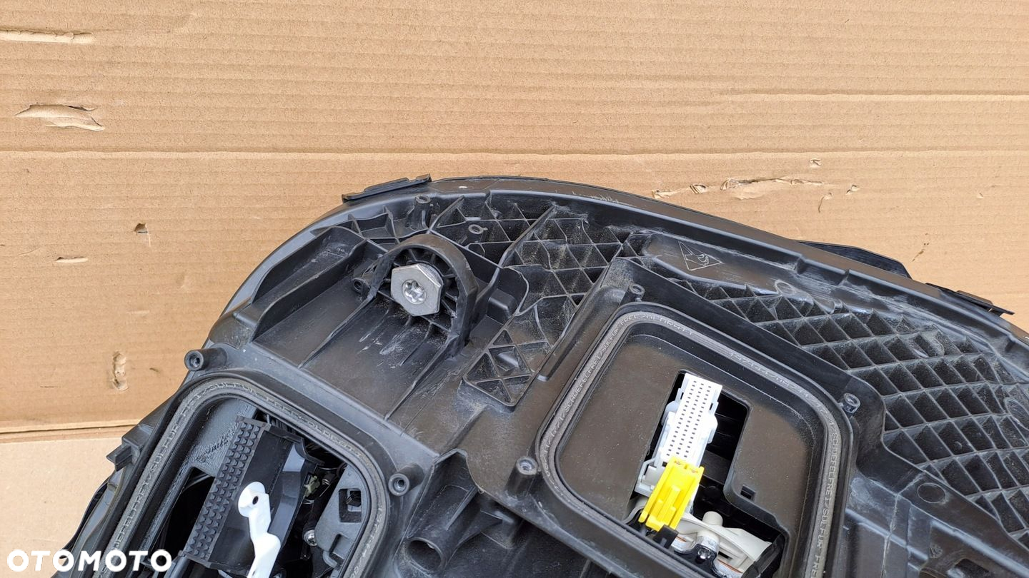 MERCEDES W213 E-klasa PRAWA LAMPA FULL LED MULTIBEAM A2139062606 UŻYWANA - 8