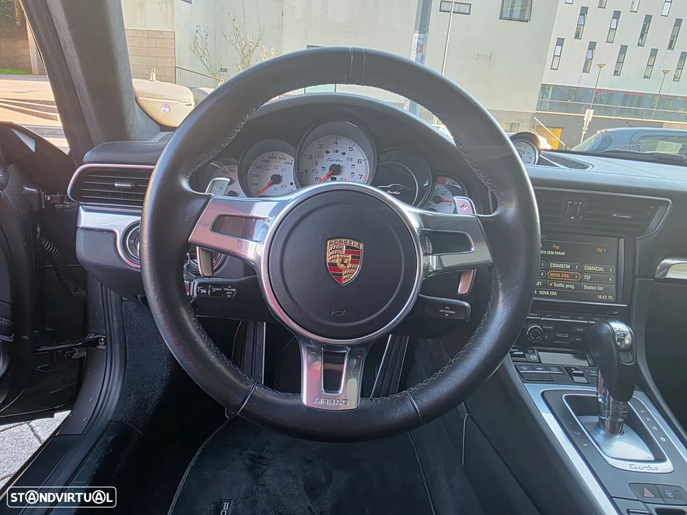 Porsche 911 (991) Turbo PDK - 28