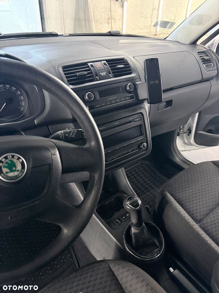 Skoda Roomster 1.2 Fresh - 9
