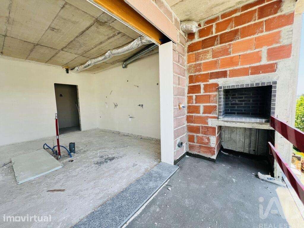 Apartamento T4 em Parceiros e Azoia de 209,00 m2 - Grande imagem: 2/30
