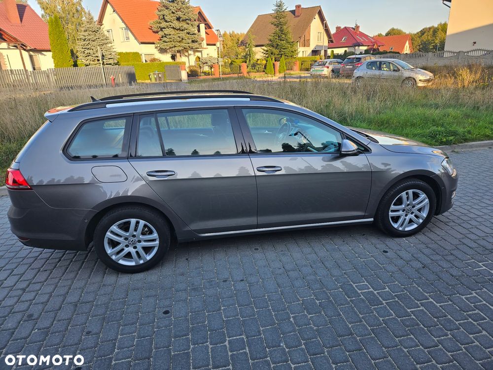Volkswagen Golf - 9
