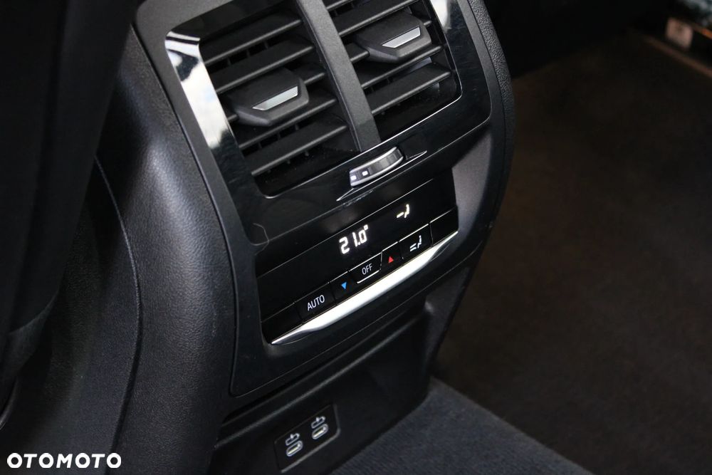 BMW X3 xDrive30i mHEV M Sport sport - 24