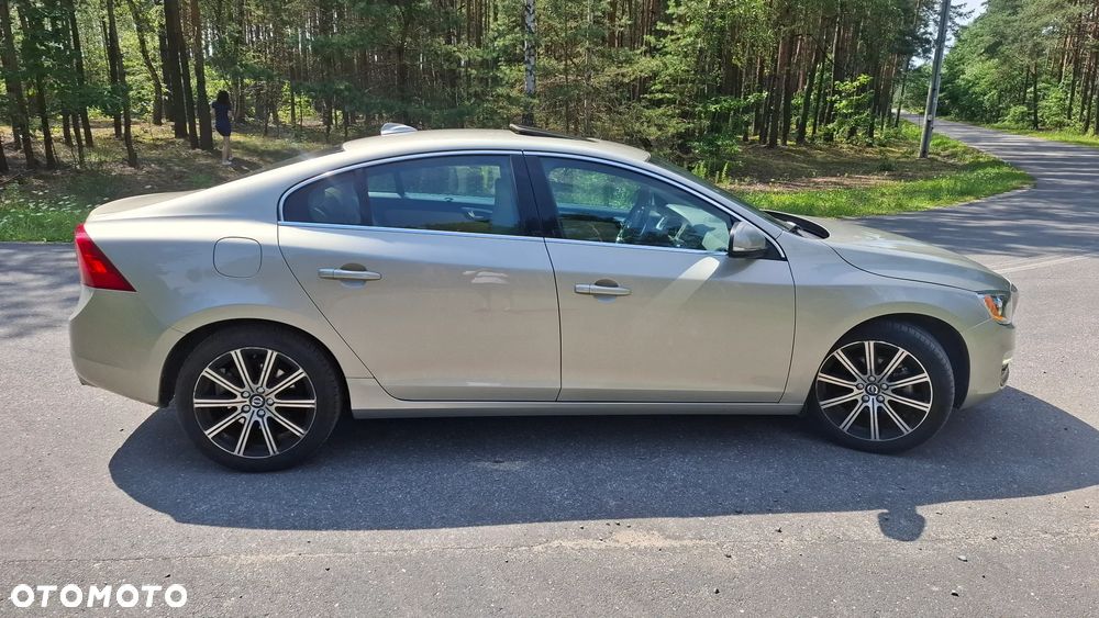 Volvo S60 - 8