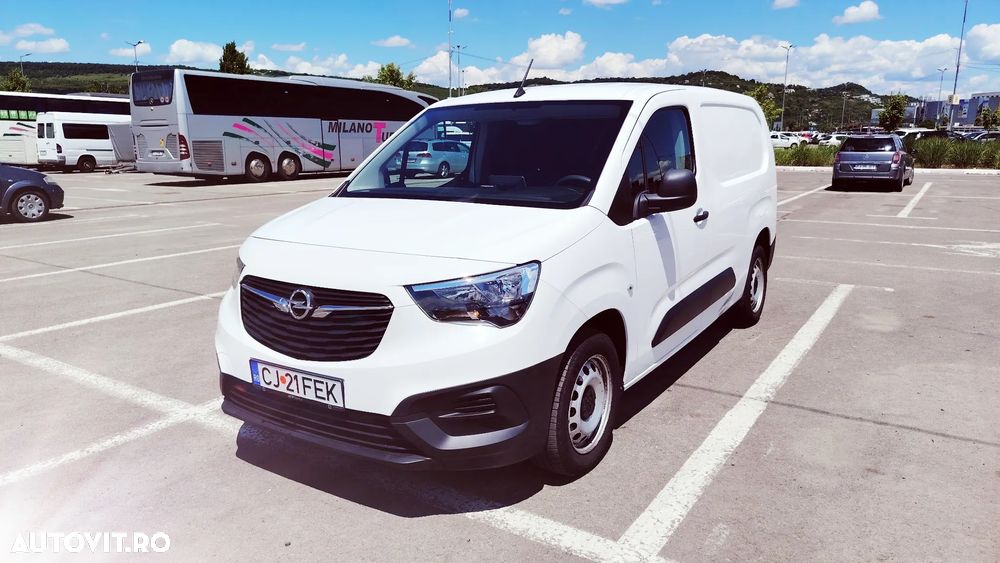 Opel Combo Cargo 1.5 CDTI 100 CP MT6 Start/Stop - 19