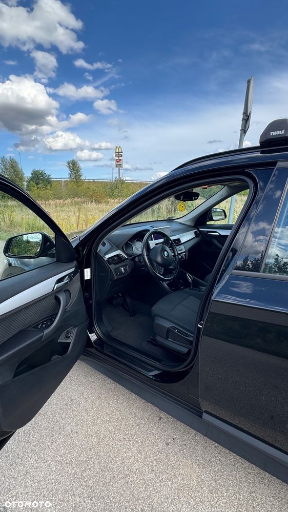 BMW X1 sDrive18i xLine - 9