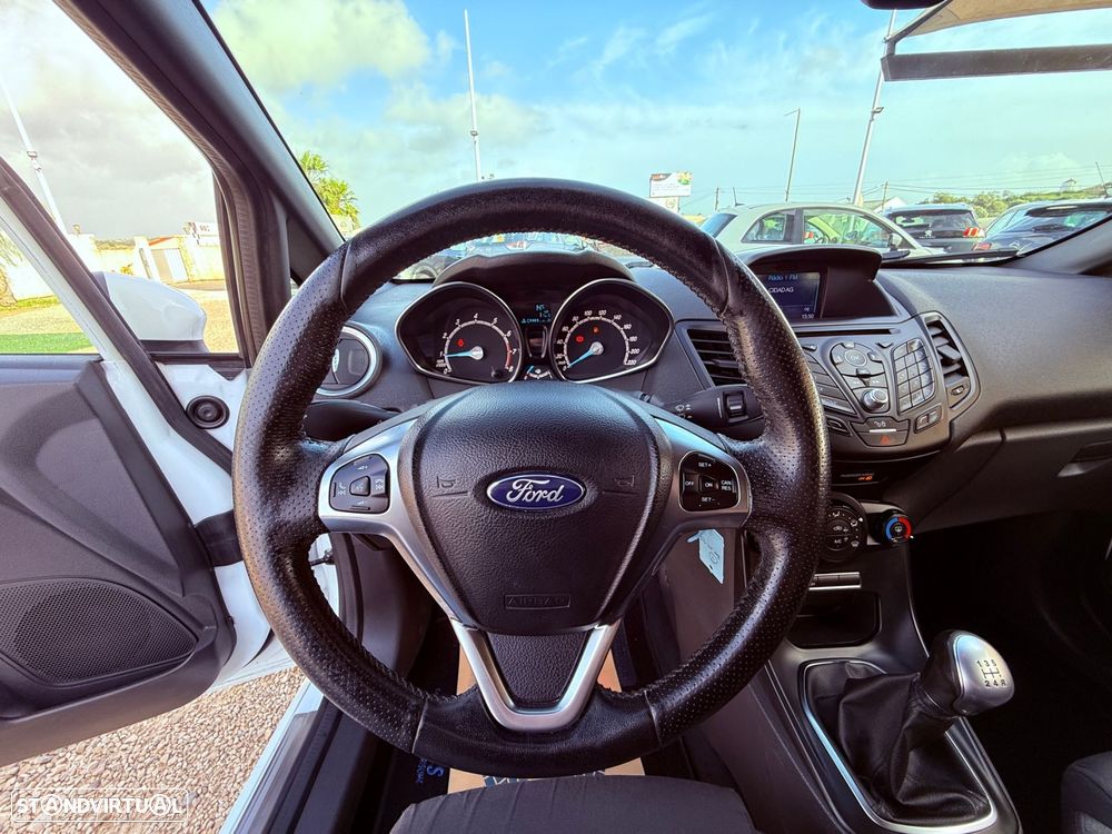 Ford Fiesta 1.0 T EcoBoost STLine - 16