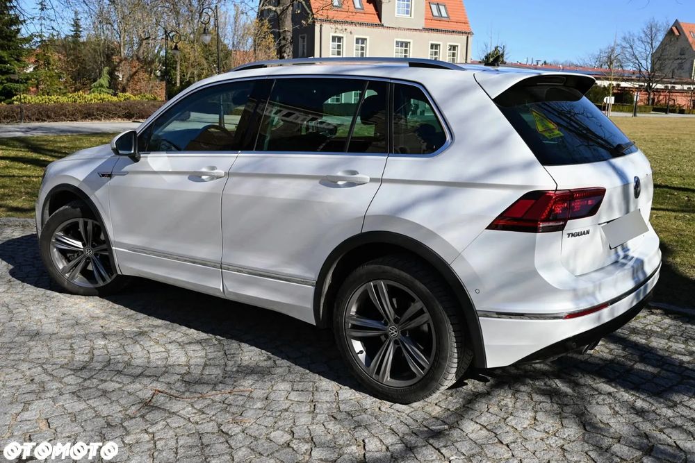 Volkswagen Tiguan - 11