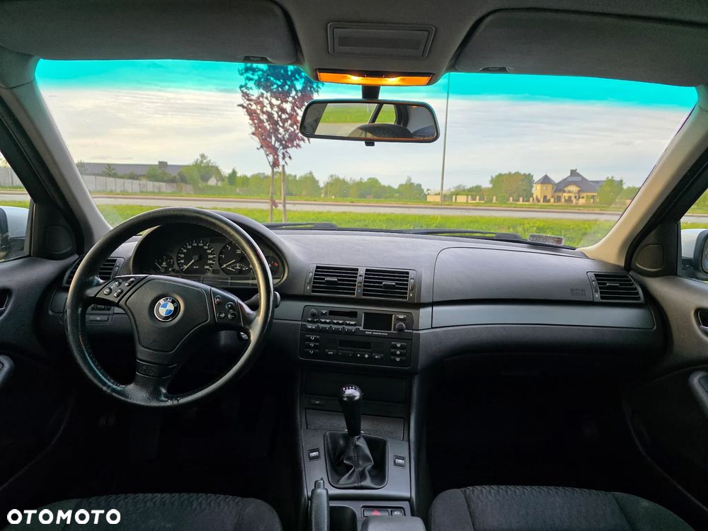 BMW Seria 3 - 12