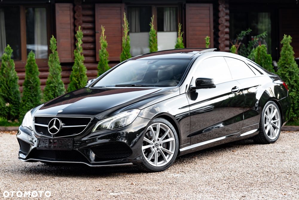 Mercedes-Benz Klasa E 250 Coupe 7G-TRONIC - 2