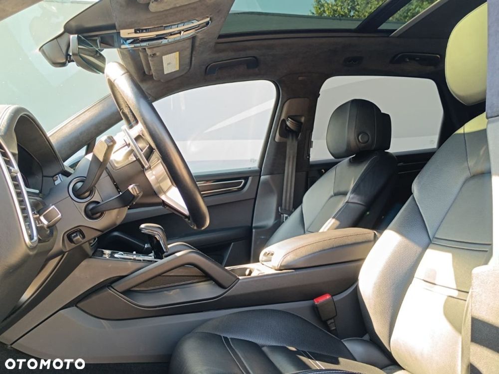 Porsche Cayenne 2021 photo 5