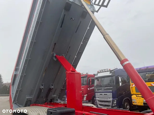 MAN AROCS 3246 8x4 wywrotka MEILLER MULDA, 34 t - 17