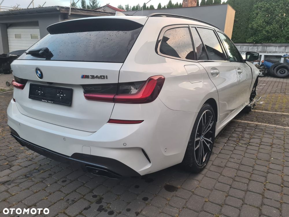 BMW Seria 3 M340i xDrive - 4