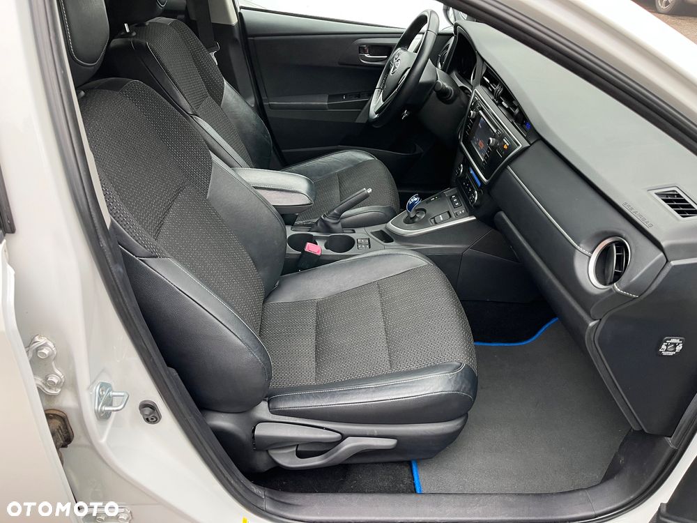 Toyota Auris - 26